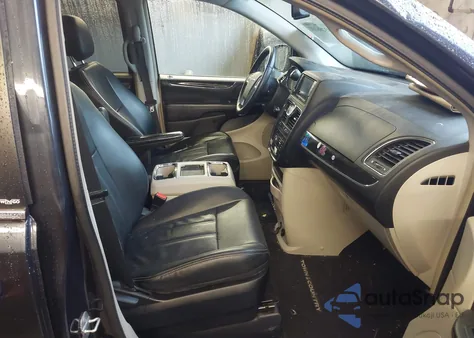 2013 Chrysler Town & Country Touring from USA, damaged, VIN 2C4RC1BG5DR691889